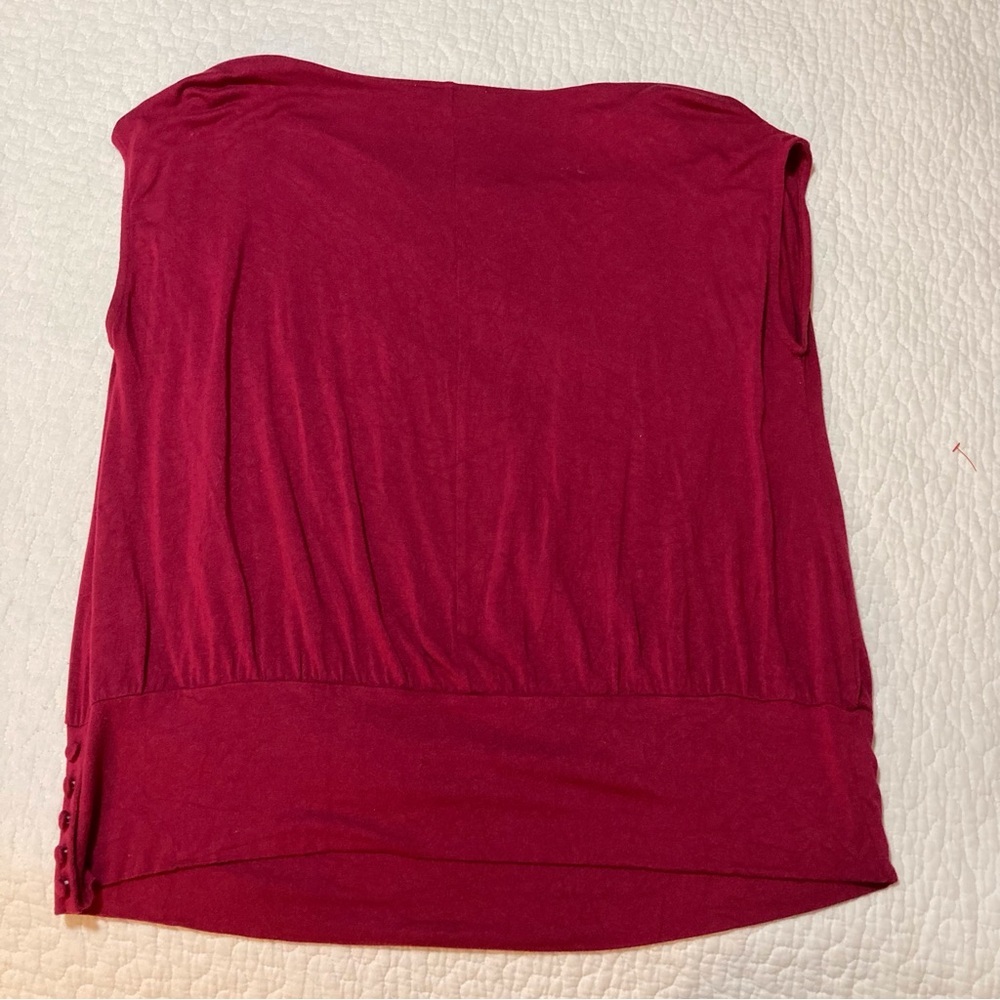 Marisa Christina Red Draped Cap Sleeve Blouse | Soft & Comfy | Summer Parties - Picture 4 of 8
